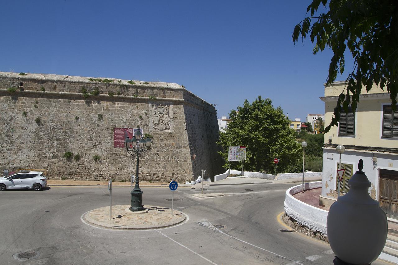 Hotel Los 5 Sentidos Ciutadella  Exteriör bild